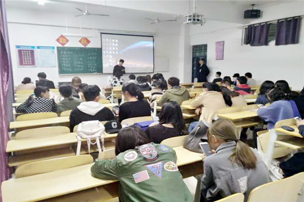 1508730056195285.png 爱与真2.png